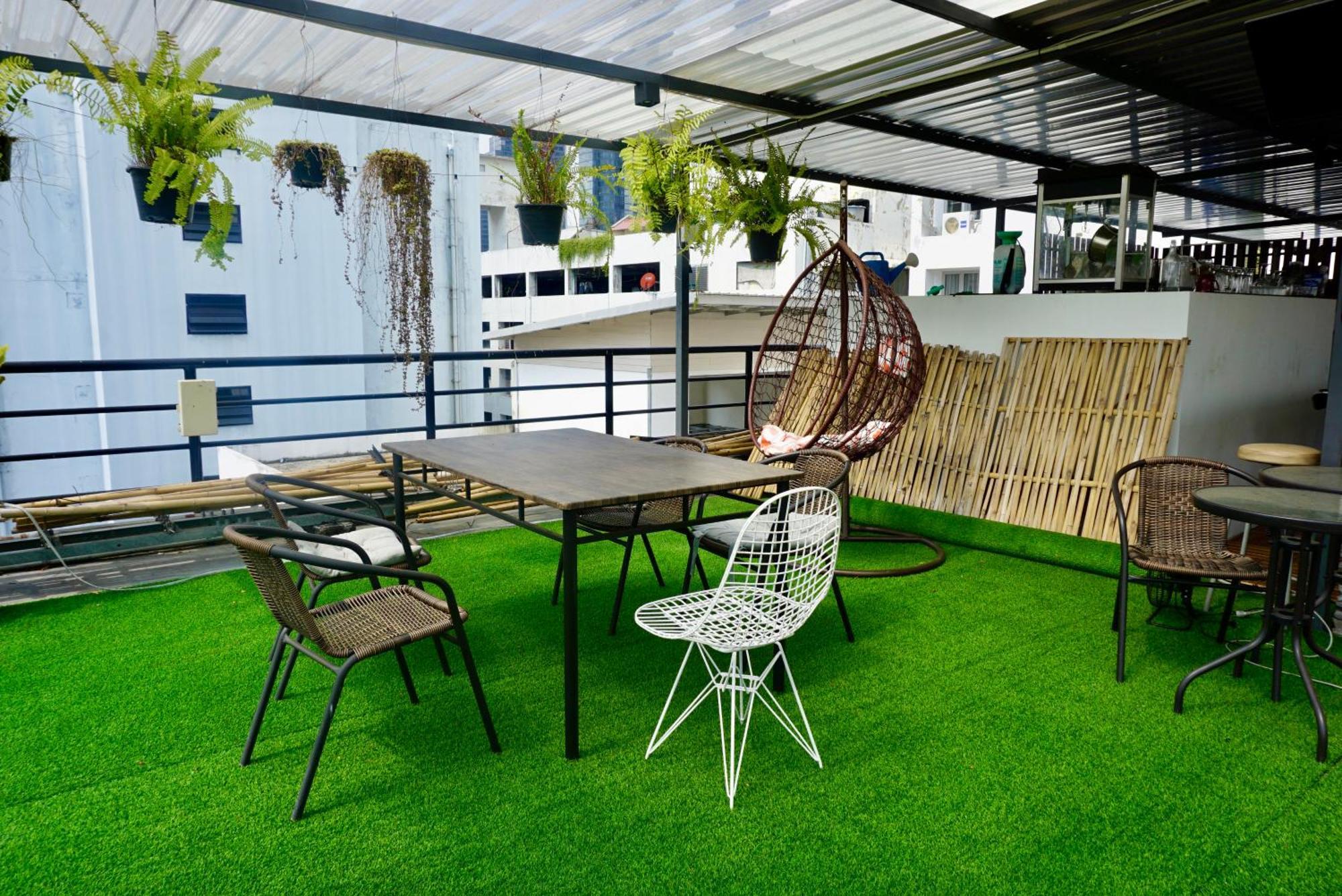 Silom Soi 3 Hash Apartment Hip And Funky With Rooftop View Banguecoque Exterior foto